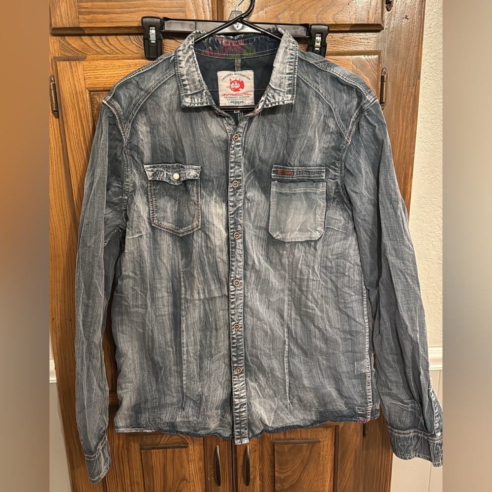 Tailored Recreation Button Down